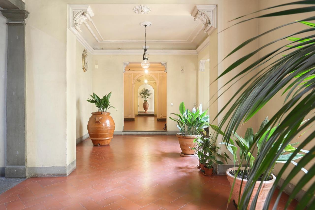 Apt. Ocra - Pauline Suites, Palazzo Borghese Florence Extérieur photo